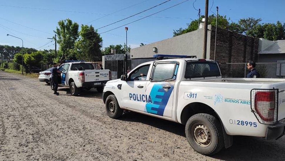 Trasladan a la cárcel de Batán a la mujer acusada de mantener cautivo a un joven