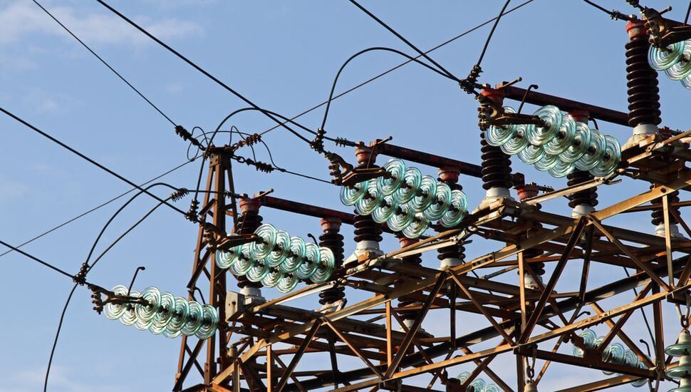 El temporal de viento provoca caídas de árboles y cortes de luz en Pergamino