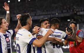 Talleres venció a Huracán y sueña con el título de la Liga Profesional