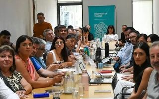 Las claves del aumento a estatales y docentes