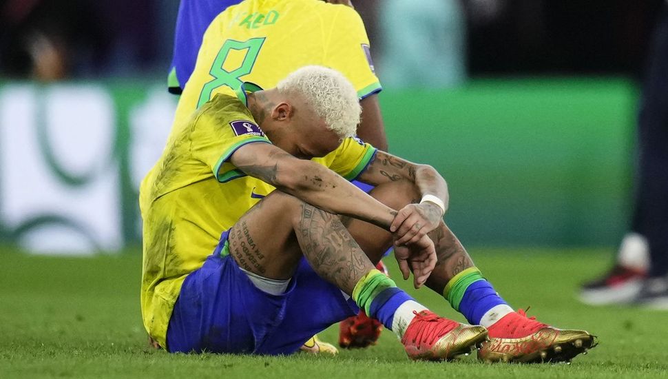"Estoy destruido psicológicamente", manifestó Neymar tras la eliminación de Brasil