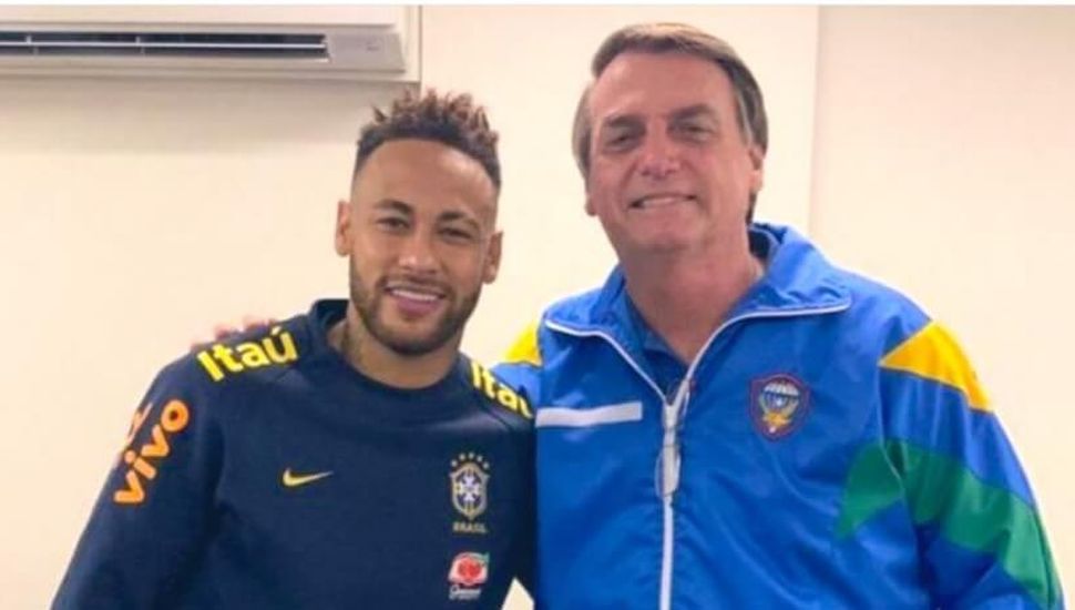 Elecciones en Brasil: Neymar juega para Bolsonaro