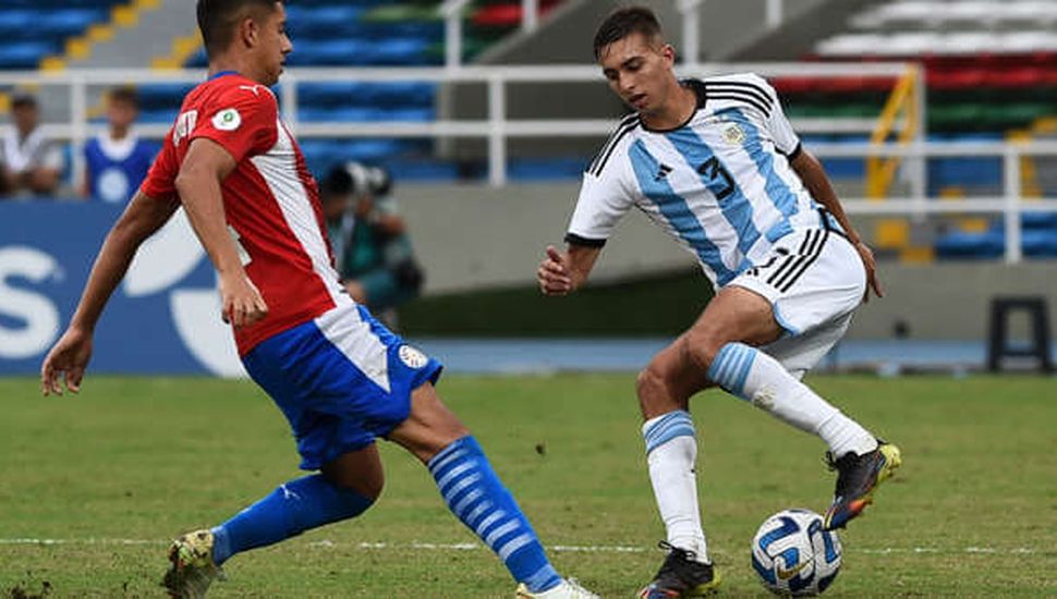 Argentina enfrenta a Colombia con la obligación de ganar