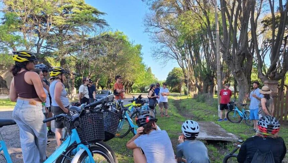 Turismo sustentable en Pergamino: bicicleteada al atardecer en Mariano Benítez