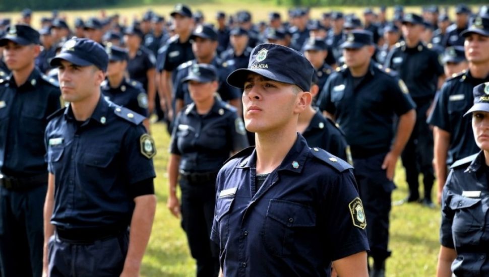 Piden planes de viviendas para policías de Pergamino