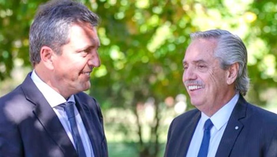 Tras la renuncia de Aracre, reunión de Alberto y Massa