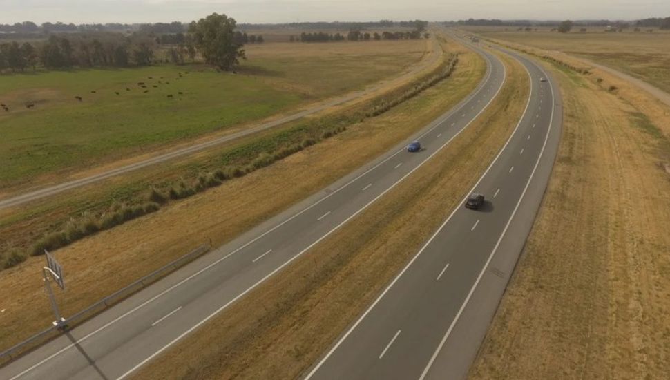 El Gobierno nacional lanza licitación pública para privatizar más autopistas y rutas nacionales