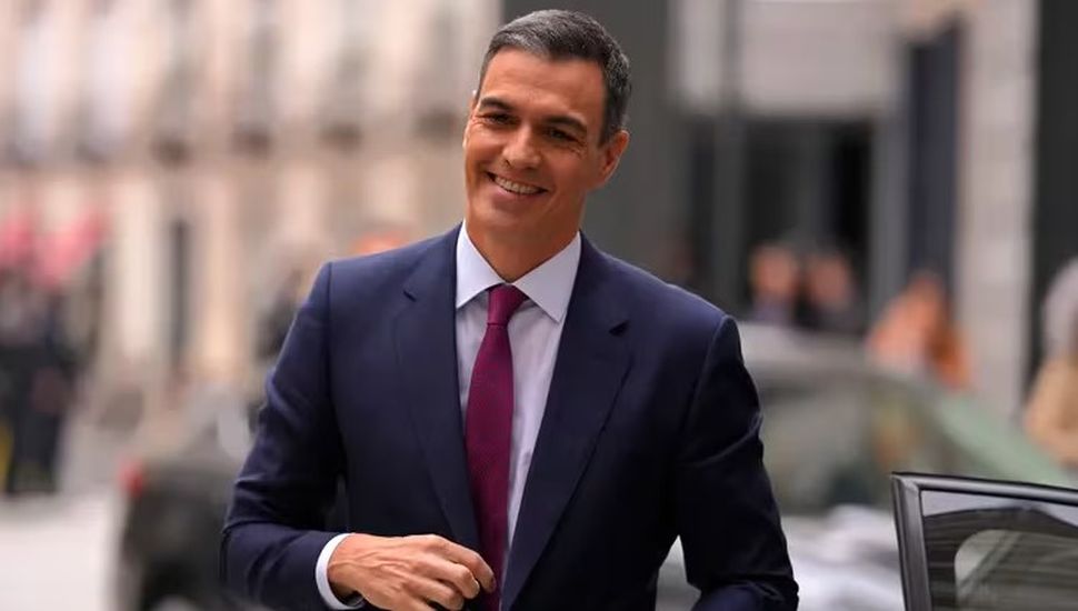 El Presidente de España amenaza con renunciar por los embates a su esposa