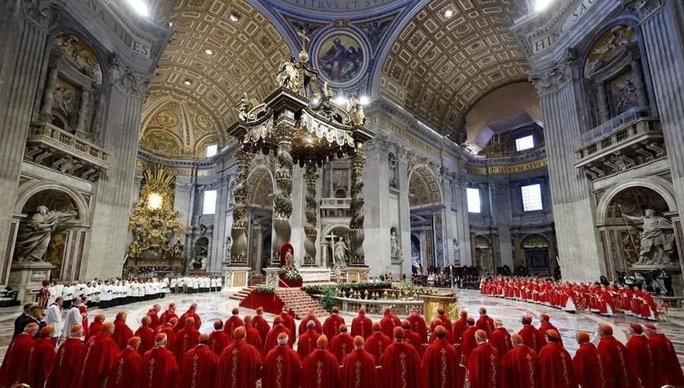 Los cardenales tienen al primer nominado para papa