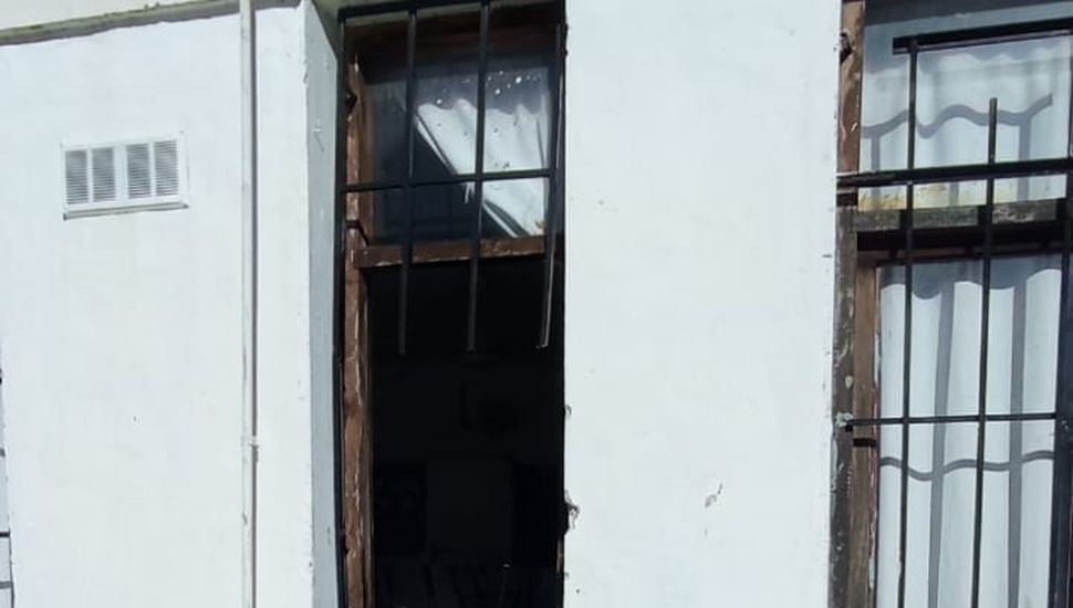 Robaron en el Centro de Formación Integral N° 1 de Pergamino y se llevaron mercadería destinada a estudiantes