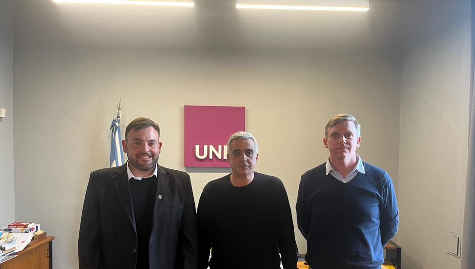 El intendente de Rojas se reunió con el rector de la Universidad Nacional de Rosario