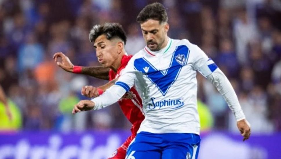 Argentinos venció a Vélez y pasó a cuartos del Clausura