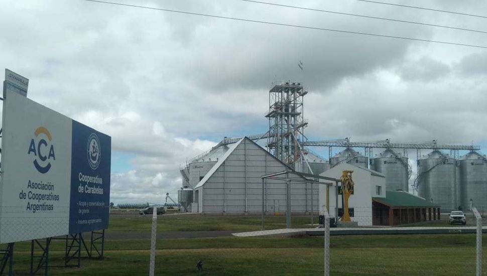 La Cooperativa de Carabelas inauguró su nueva y moderna planta