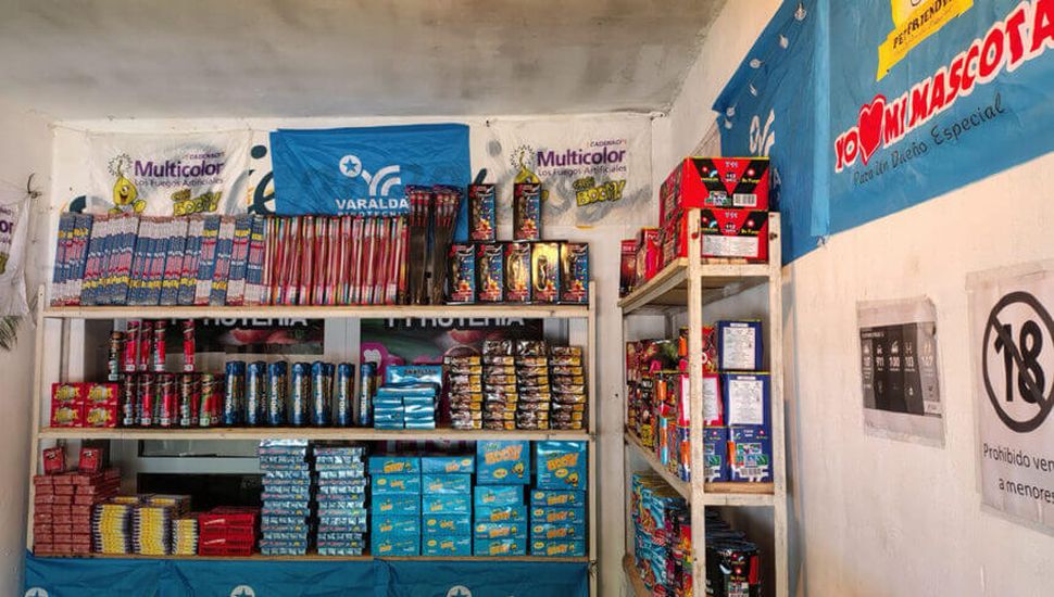 Habilitaciones designó los comercios autorizados para la venta de pirotecnia