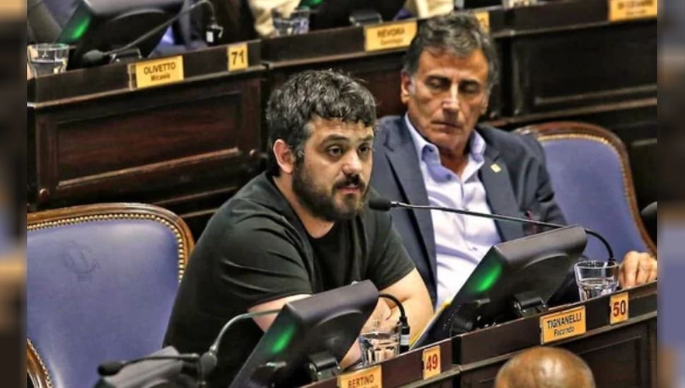 La Cámpora niega disputa con el gobernador Kicillof: “Hay una mesa de trabajo desde hace 15 días"