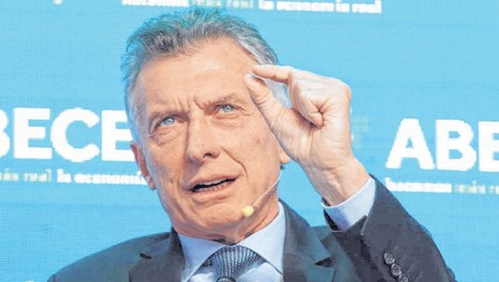 Reunión secreta entre Macri y Santiago Caputo.