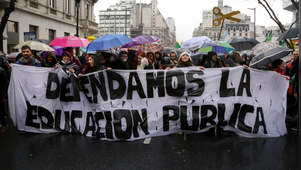Vuelve la marcha Universitaria: marcharán gremios docentes, no docentes y estudiantes