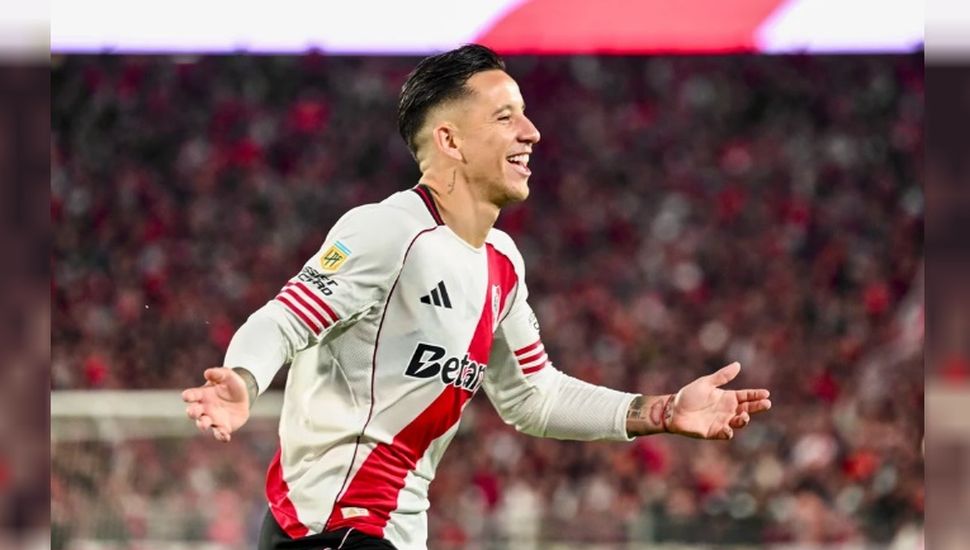 River goleó y es líder de su zona