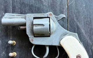 Se realizaron allanamientos por el robo en la Escuela 42 de Pergamino