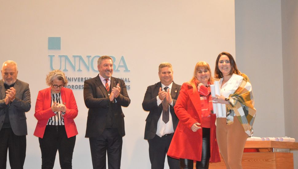 La UNNOBA celebró la entrega de diplomas a sus egresados