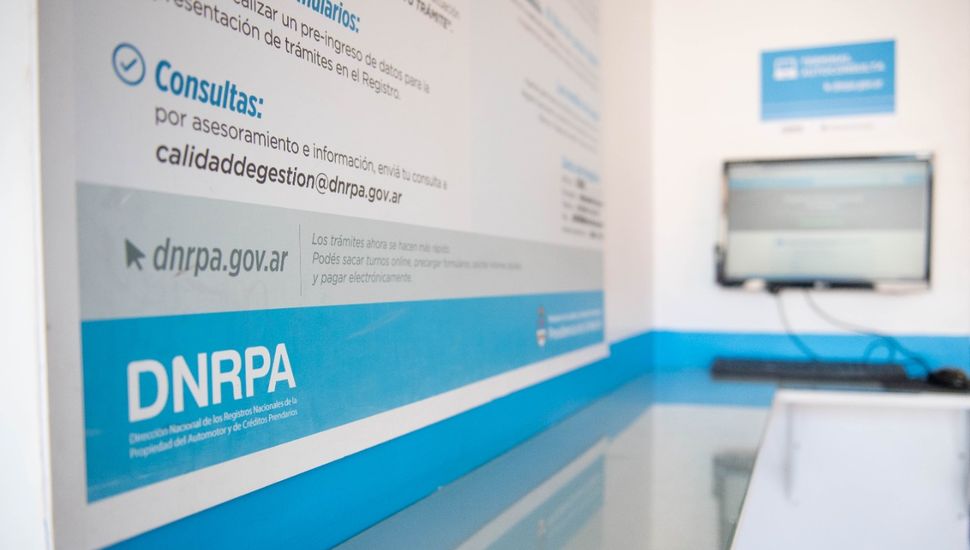 Aval de la Justicia: Kicillof podrá cobrar tributos provinciales en sedes del Registro Automotor