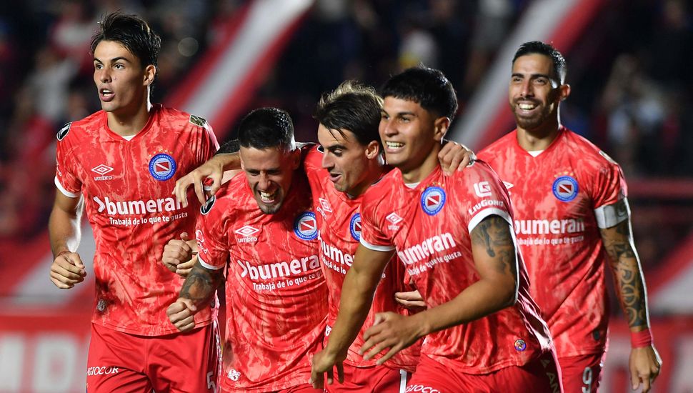 Debut con el pie derecho para Argentinos Juniors