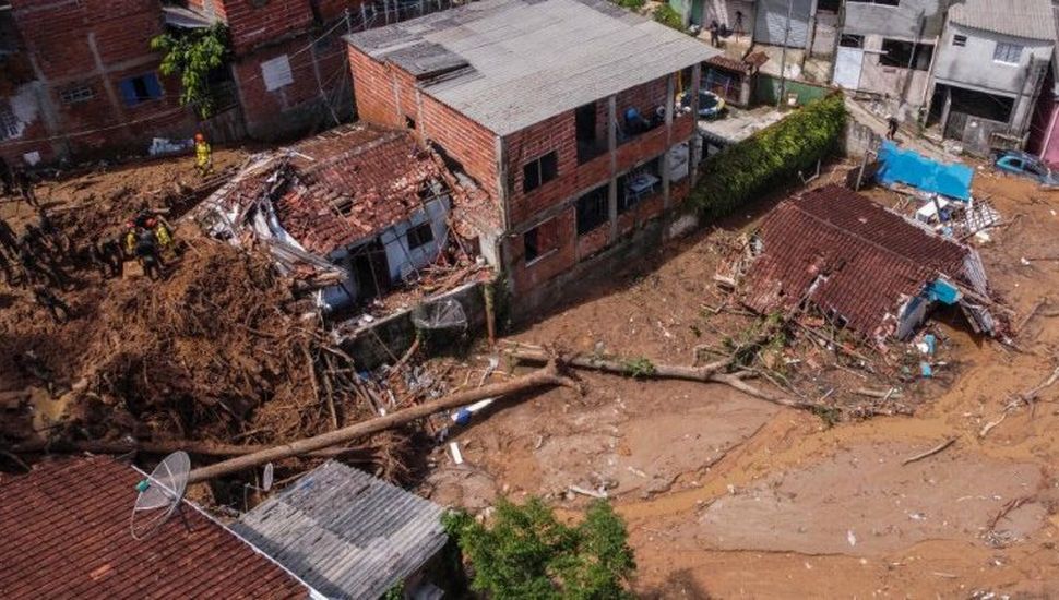 Más de 60 muertos por inundaciones en Brasil