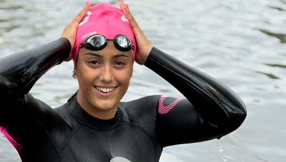 La nadadora colonense Isabella López, lista para el desafío mundial en Dubái