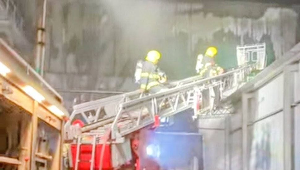 Incendio en el frigorífico de pollos "Soychu" de Salto