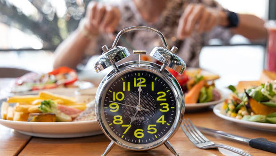 El horario de tus comidas afecta a tu salud más de lo que imaginas