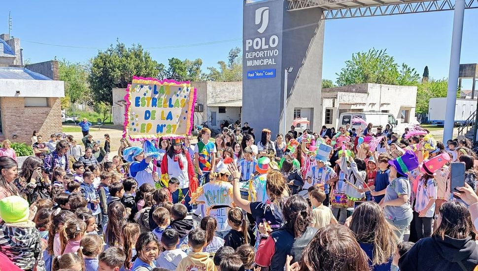 Dio comienzo la Semana de las Artes en Salto