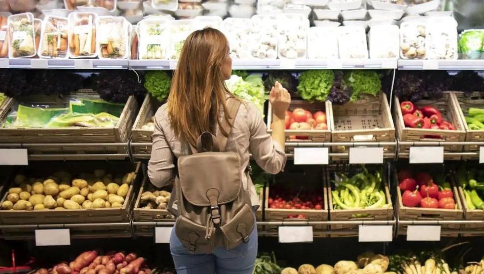 Comerciantes rechazan las listas de precios con aumentos del 9%