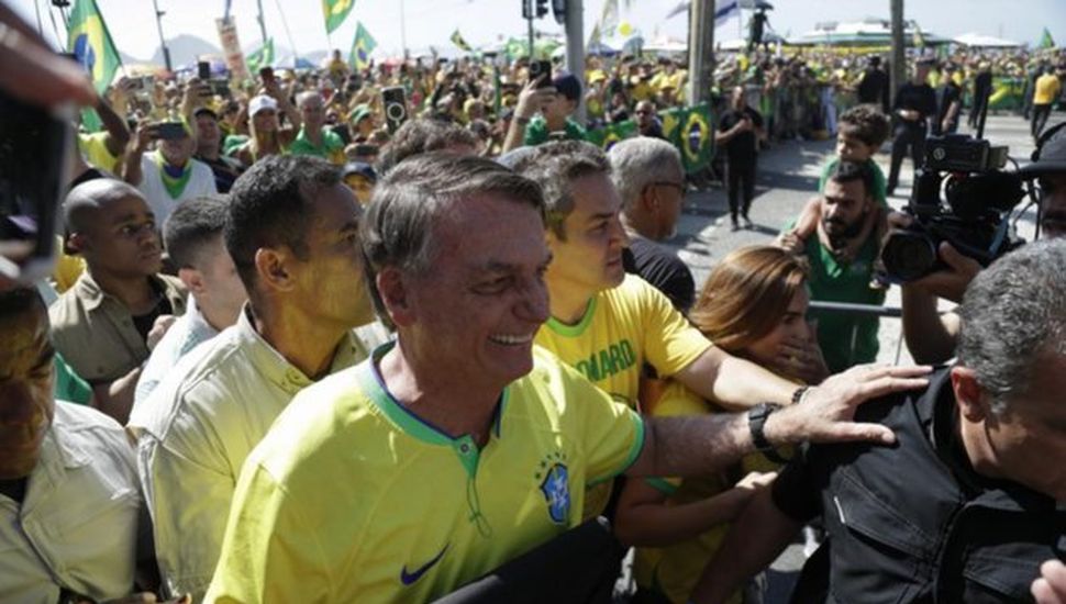 Bolsonaro armó un acto en defensa de Elon Musk en Copacabana