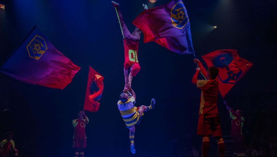 El increíble debut de Messi10: fútbol y circo para homenajear al mejor del mundo