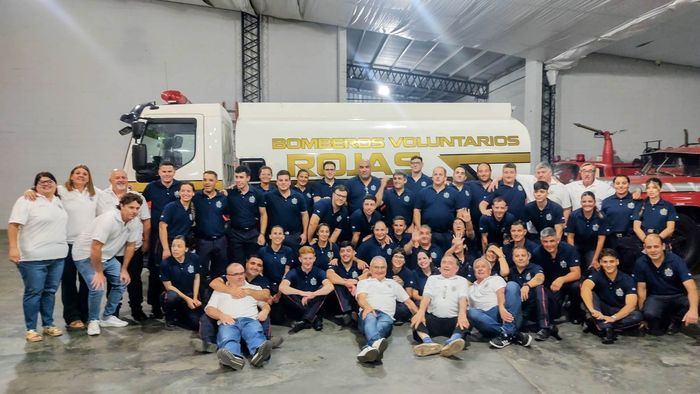 Los Bomberos Voluntarios de Rojas festejaron 68 años de servicio