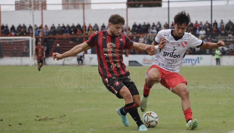 Douglas e Independiente repartieron puntos en el "Miguel Morales"