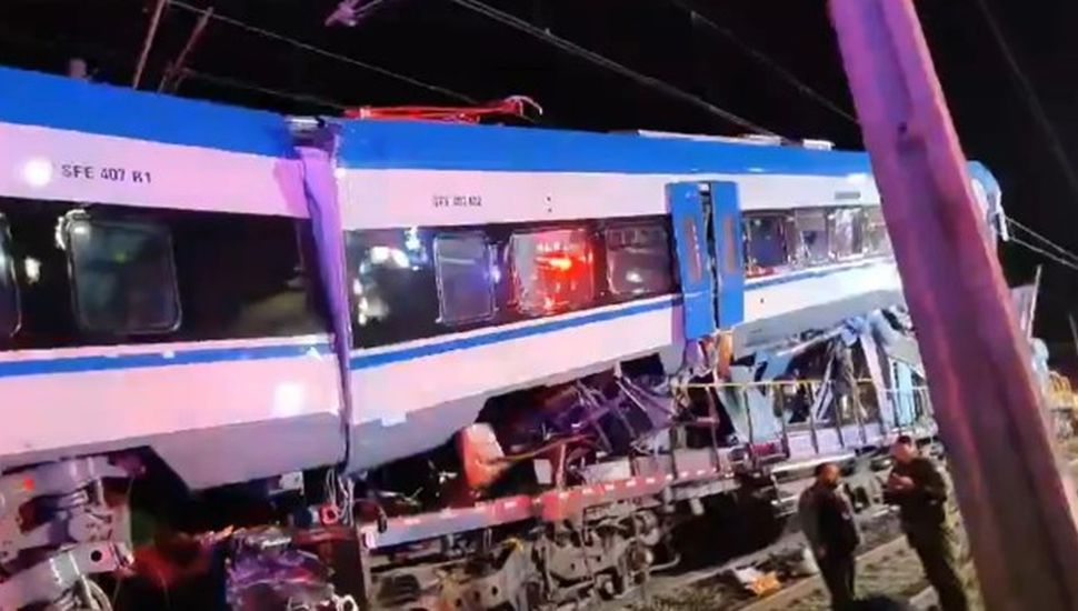 Choque de trenes al sur de Santiago de Chile: al menos dos muertos y nueve heridos