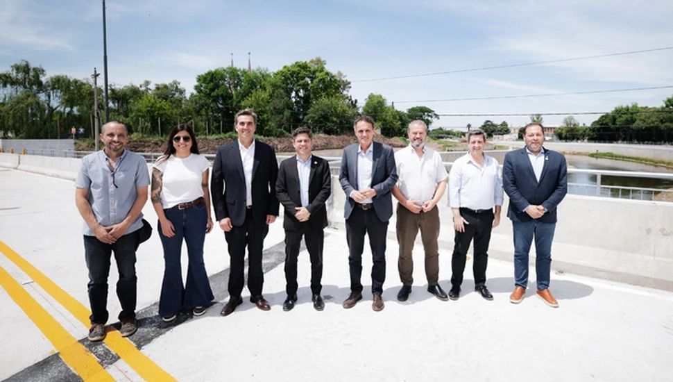 Kicillof abrió el puente Gogna en medio de tensión con Nación
