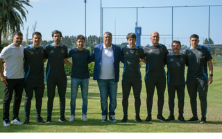 AFA renovó técnicos juveniles y sigue la duda por Scaloni