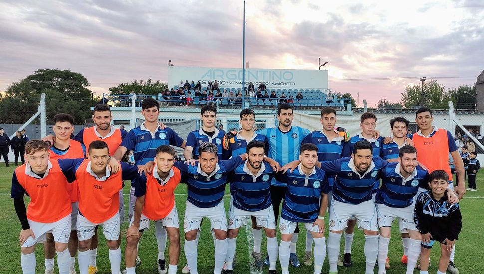 Argentino de Rojas y Juventud clasificaron a la siguiente ronda del Regional Amateur