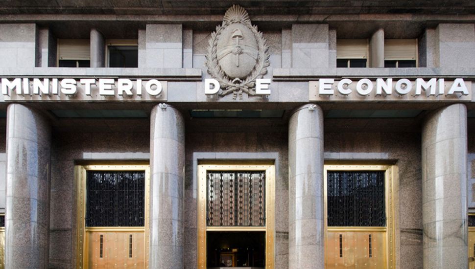 El Gobierno nacional sostuvo el superávit fiscal