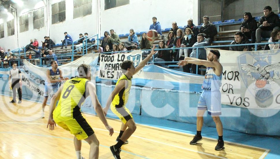 Prefederal: Victoria de Argentino y caída de Comunicaciones