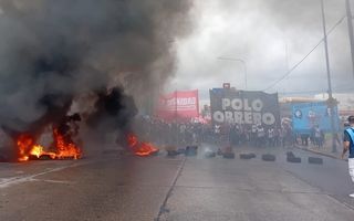 Martes de cortes en el Puente Pueyrredón