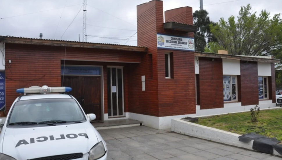 Se cruzó a su ex pareja con su actual novio y los atropelló