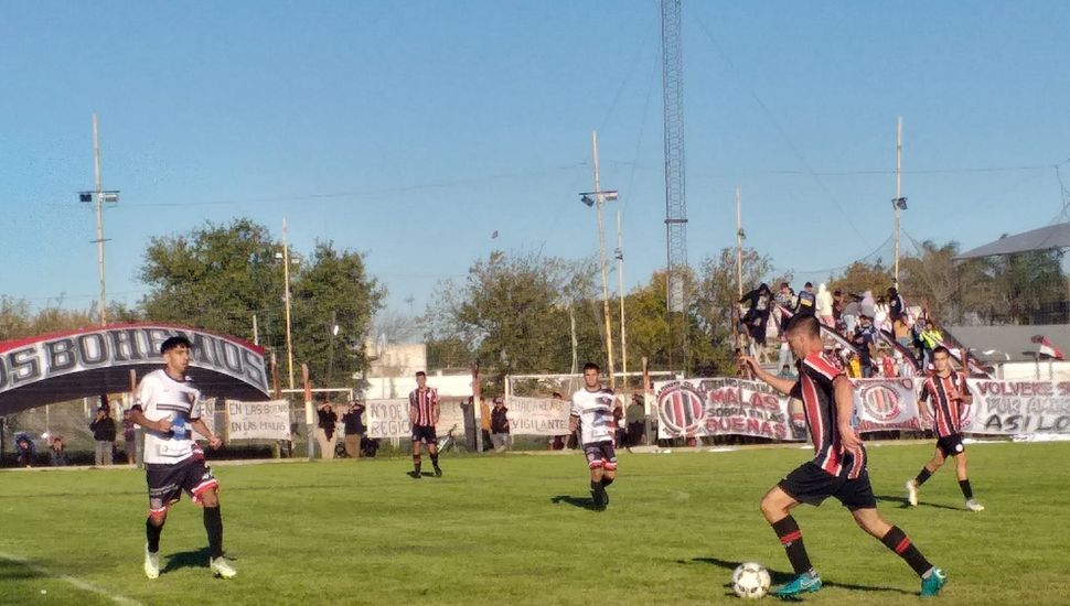 Comienza una nueva fecha del fútbol local