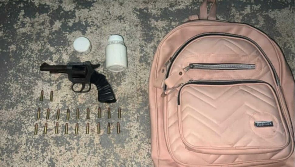 Dos mujeres fueron aprehendidas por circular armadas en motocicleta