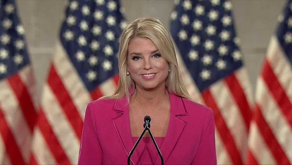 Donald Trump eligió a Pam Bondi para el cargo de fiscal general