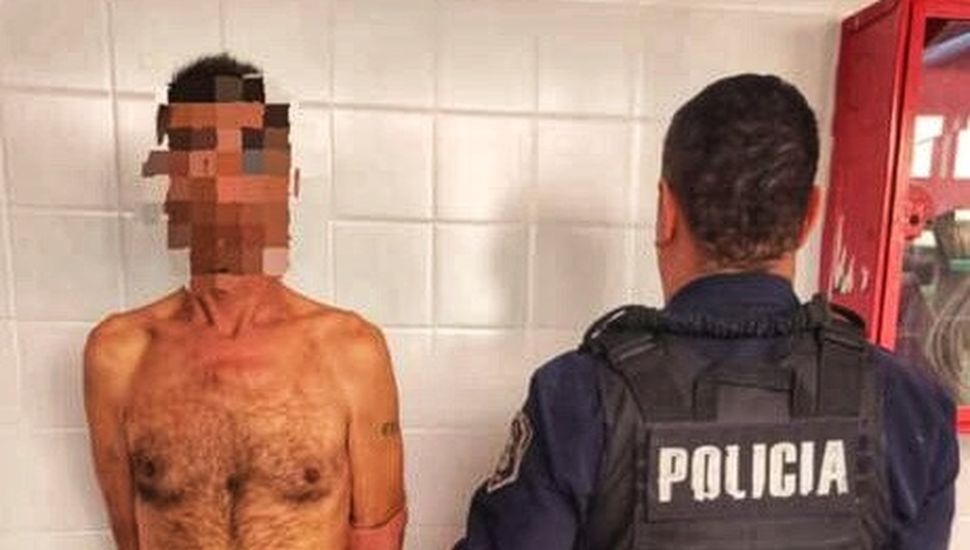 Un hombre que se encontraba con arresto domiciliario secuestró a su pareja