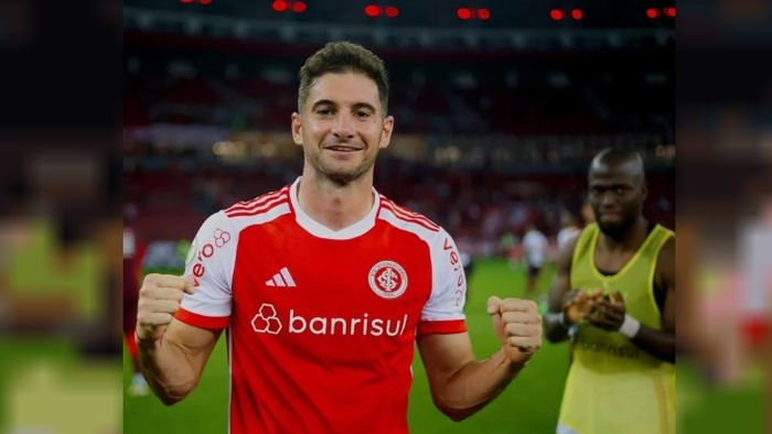 Estudiantes va por Lucas Alario