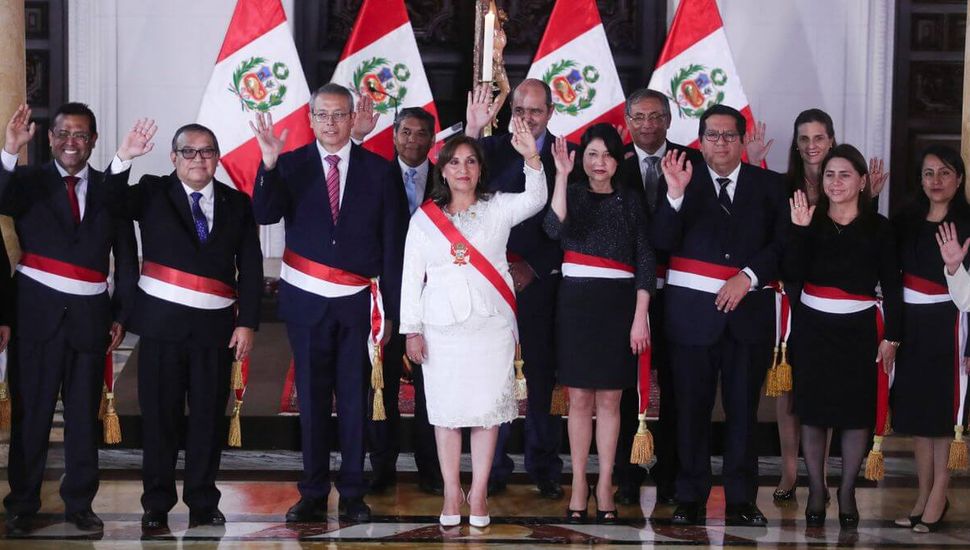 Perú: Boluarte propone adelantar las elecciones para el mes de abril de 2024
